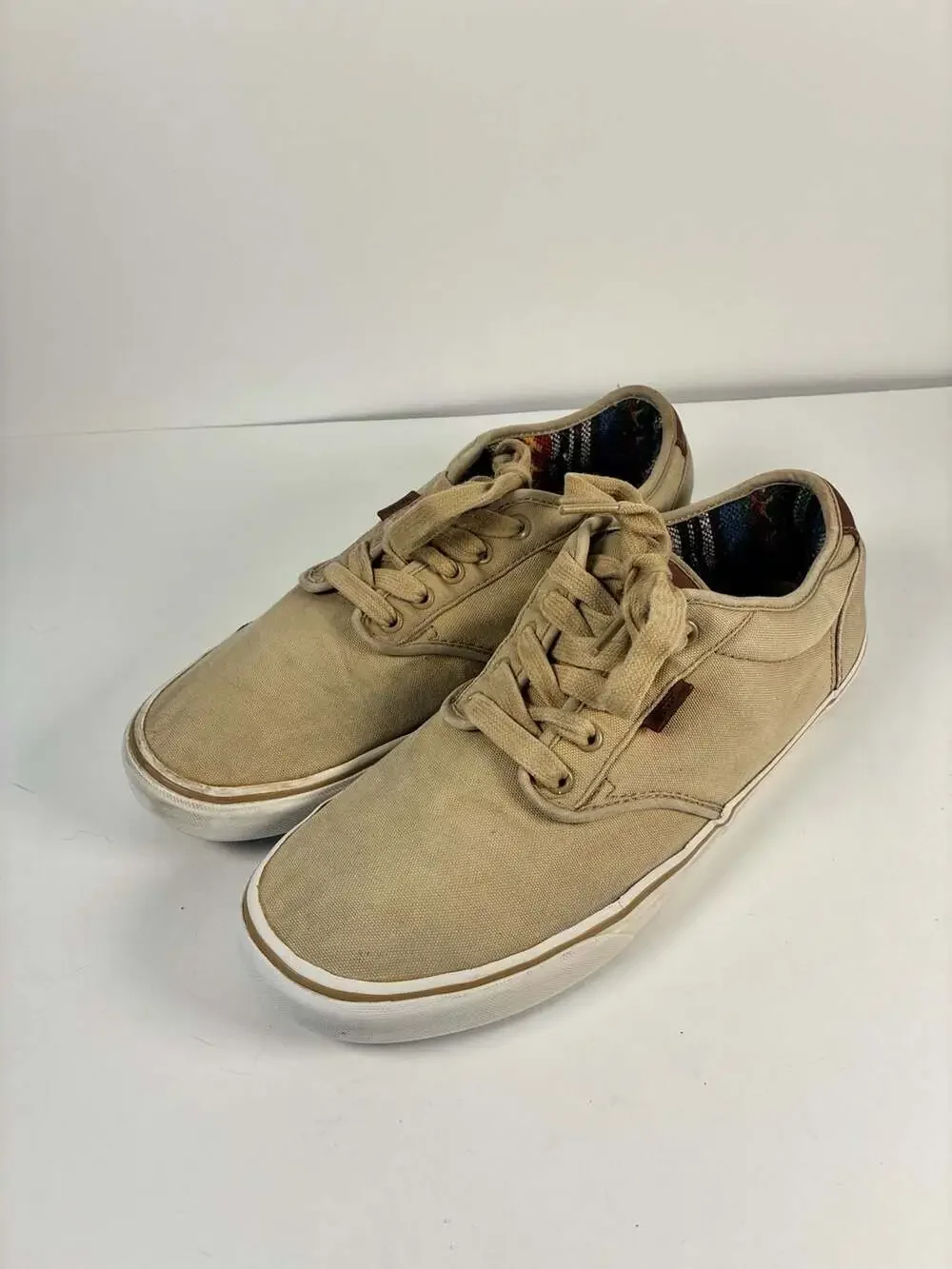 Vans Canvas Low Top Sneakers Tan Brown Leather Heel Detail